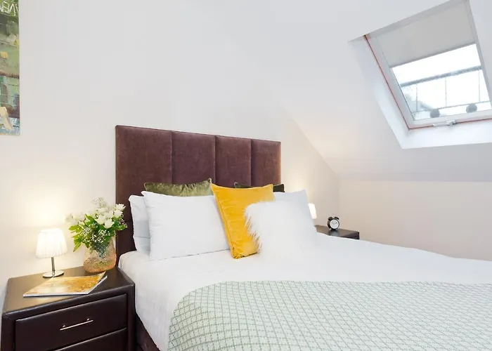 Five Lamps Apartment Dublin