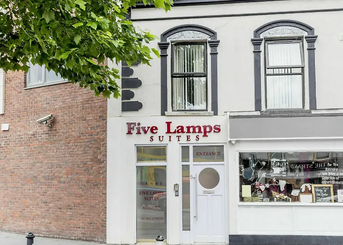 Five Lamps Appartement